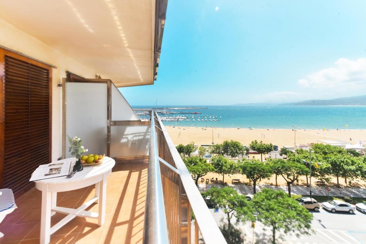 Charme Apartament Palamós Exterior foto